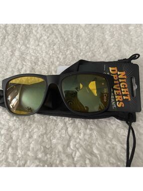 Foster Grant Men's Black Frame Sunglasses with Yellow-Green Mirrored Lenses